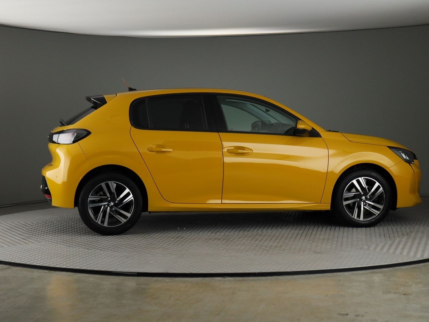 Peugeot 208 BlueHDi 100 Active Pack