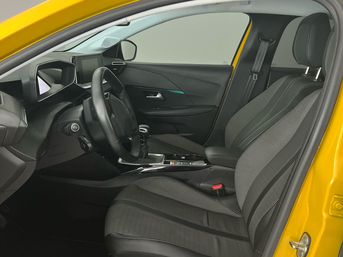 Peugeot 208 BlueHDi 100 Active Pack