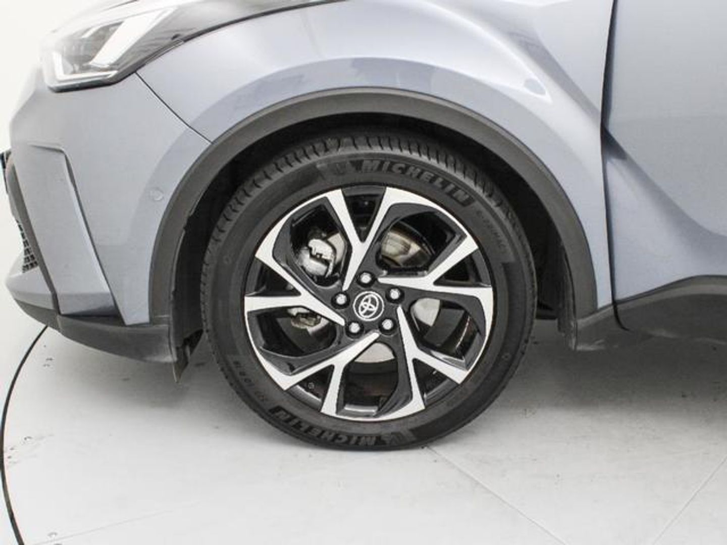 Toyota C-HR 180H Advance Luxury