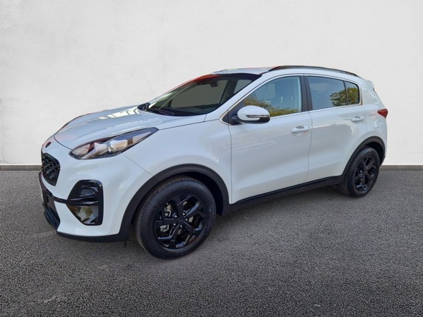 Kia Sportage 1.6 MHEV Black Edition Blanco SUV