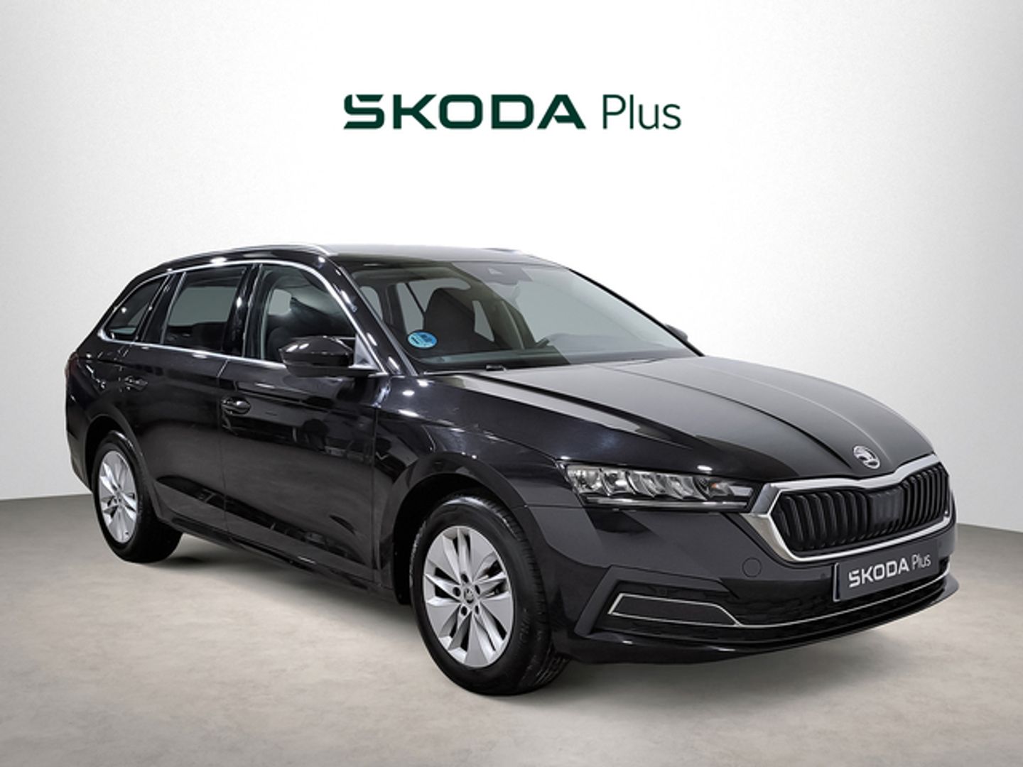 Skoda Octavia Combi 1.5 TSI m-HEV Ambition Plus DSG 110 kW (150 CV)