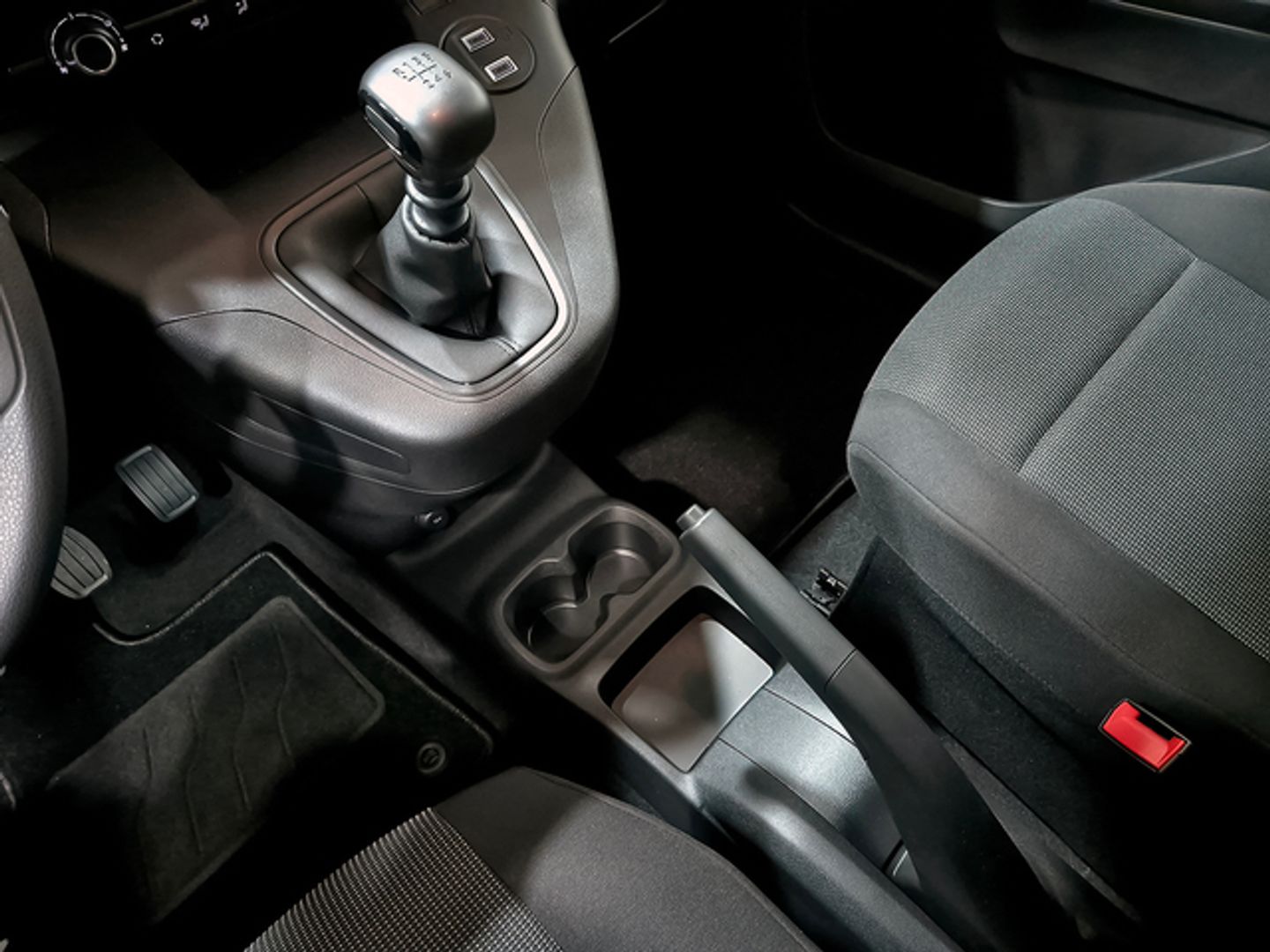 Opel Combo Cargo 1.5 Diesel L 650kg 75 kW (102 CV)
