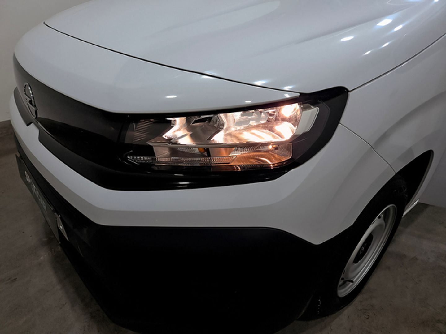 Opel Combo Cargo 1.5 Diesel L 650kg 75 kW (102 CV)