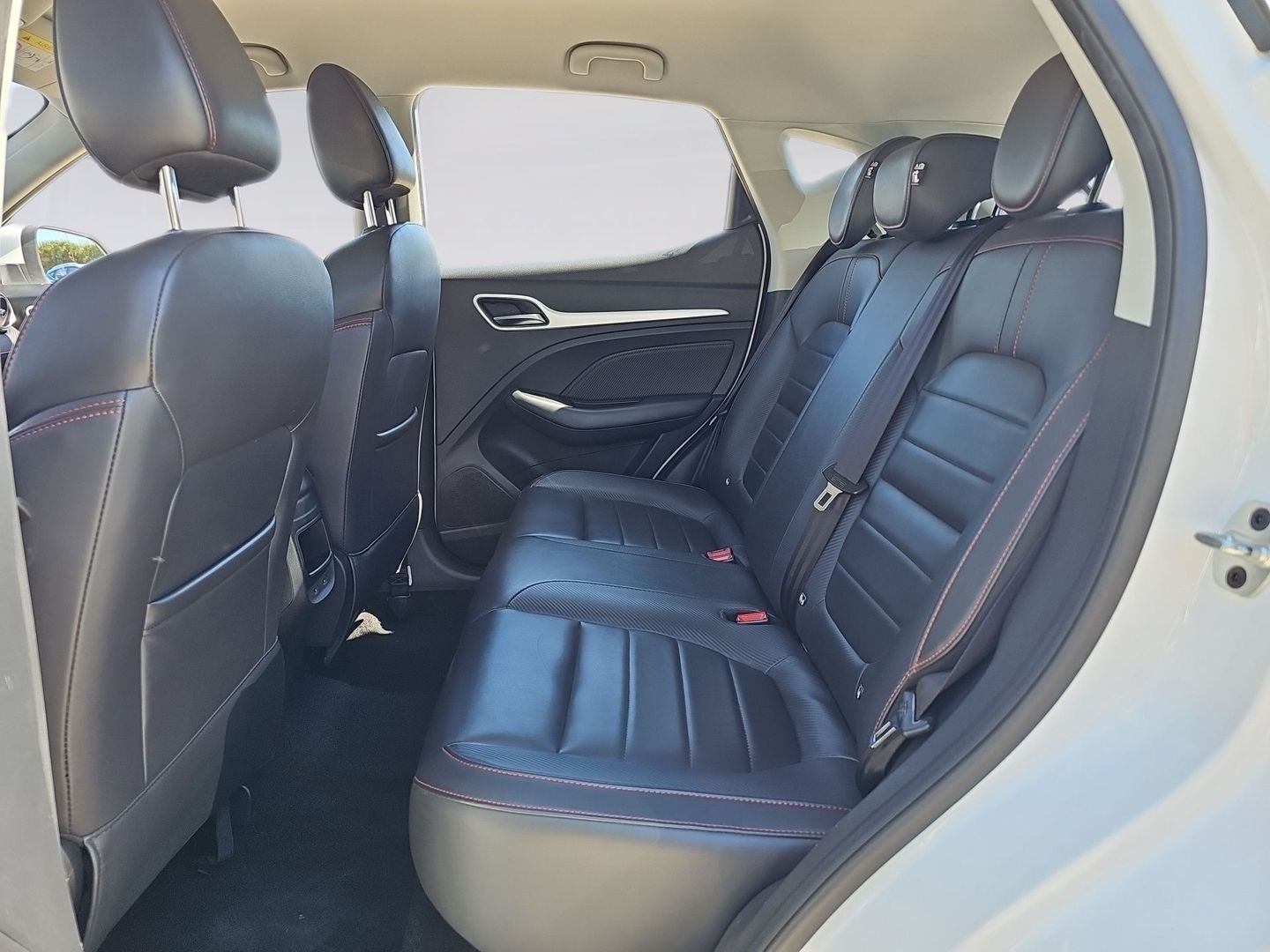 MG ZS 1.5 Luxury 78 kW (106 CV)