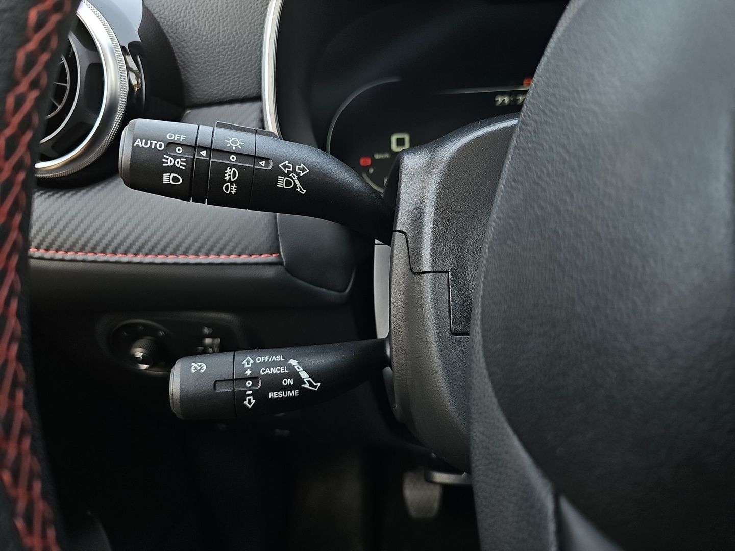 MG ZS 1.5 Luxury 78 kW (106 CV)