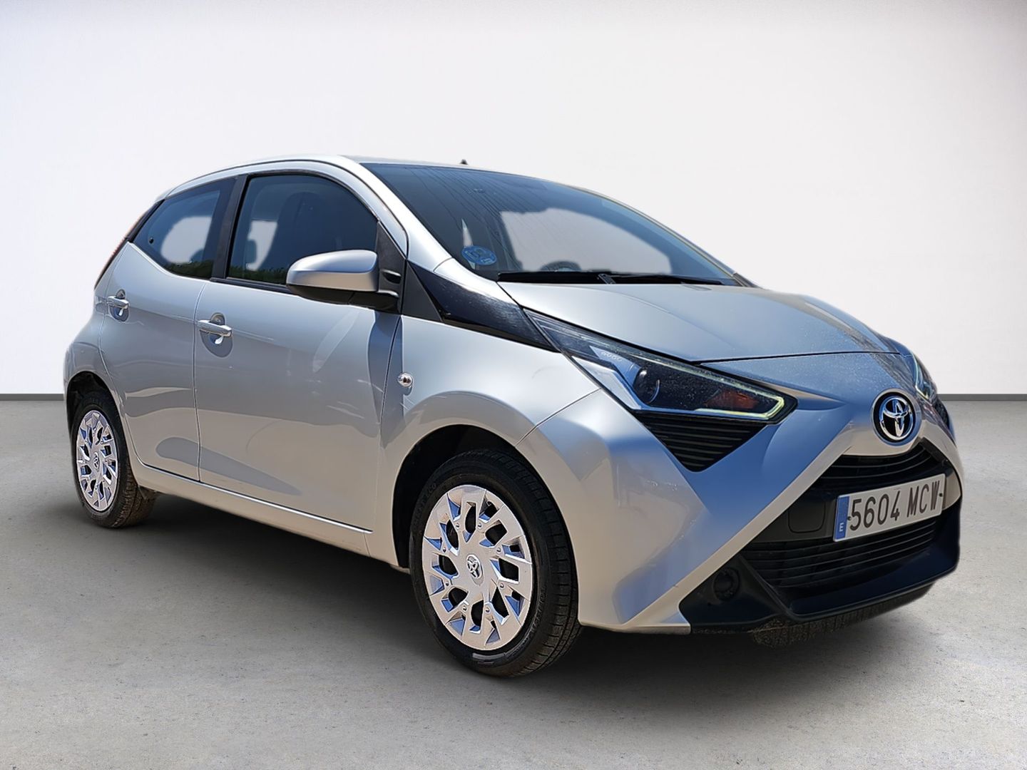 Toyota Aygo 1.0 70 x-play 53 kW (72 CV)