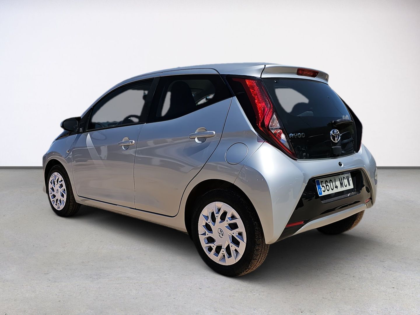 Toyota Aygo 1.0 70 x-play 53 kW (72 CV)
