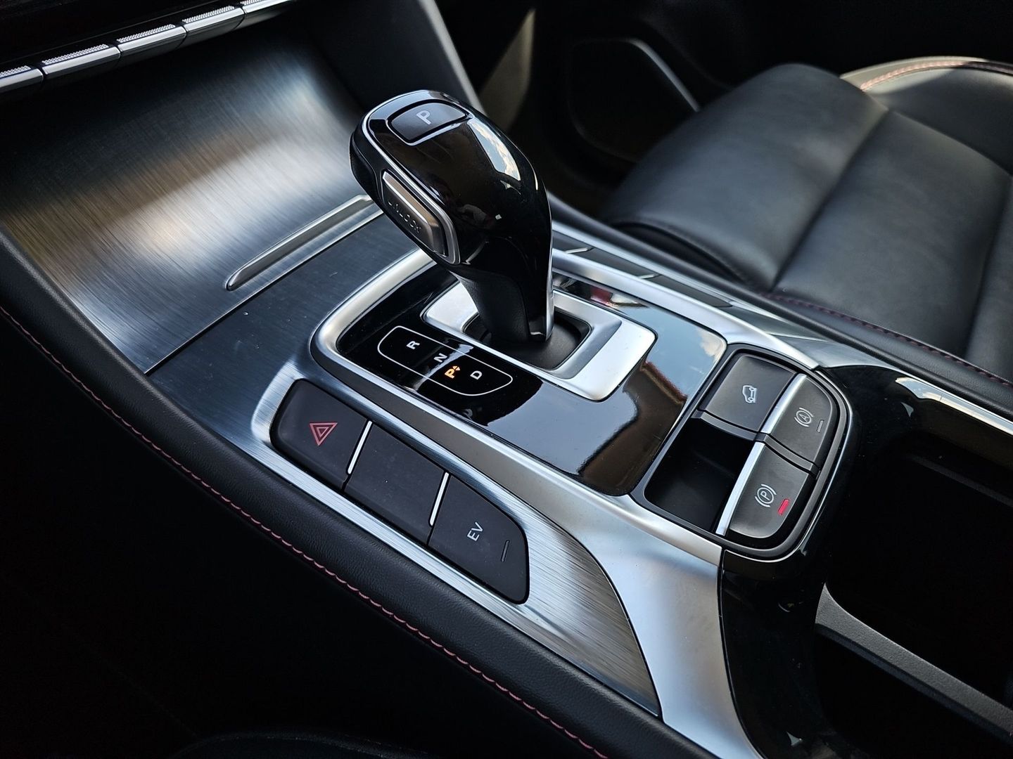 MG eHS 1.5T-GDI PHEV Comfort 190 kW (258 CV)