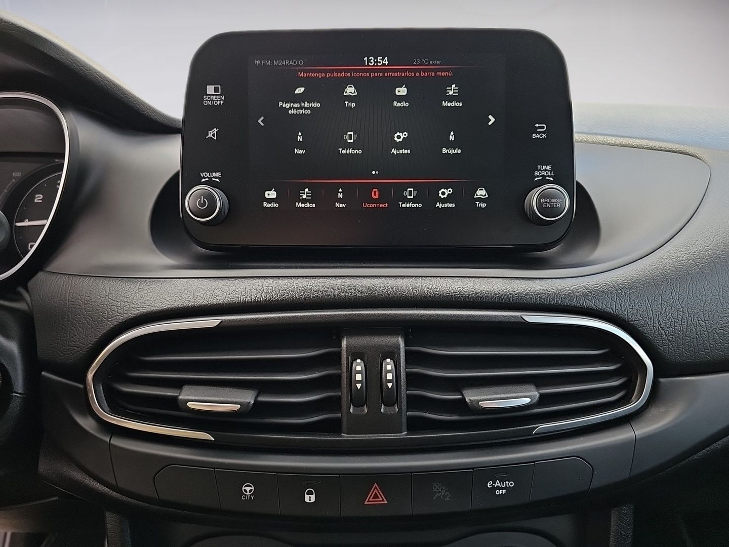 Fiat Tipo 1.5 Hybrid City Cross DCT 96 kW (130 CV)