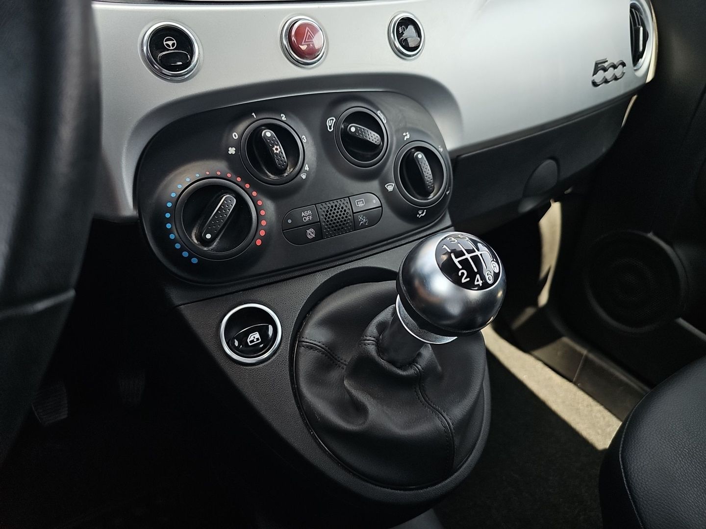 Fiat 500 1.0 Hybrid Connect 51 kW (70 CV)