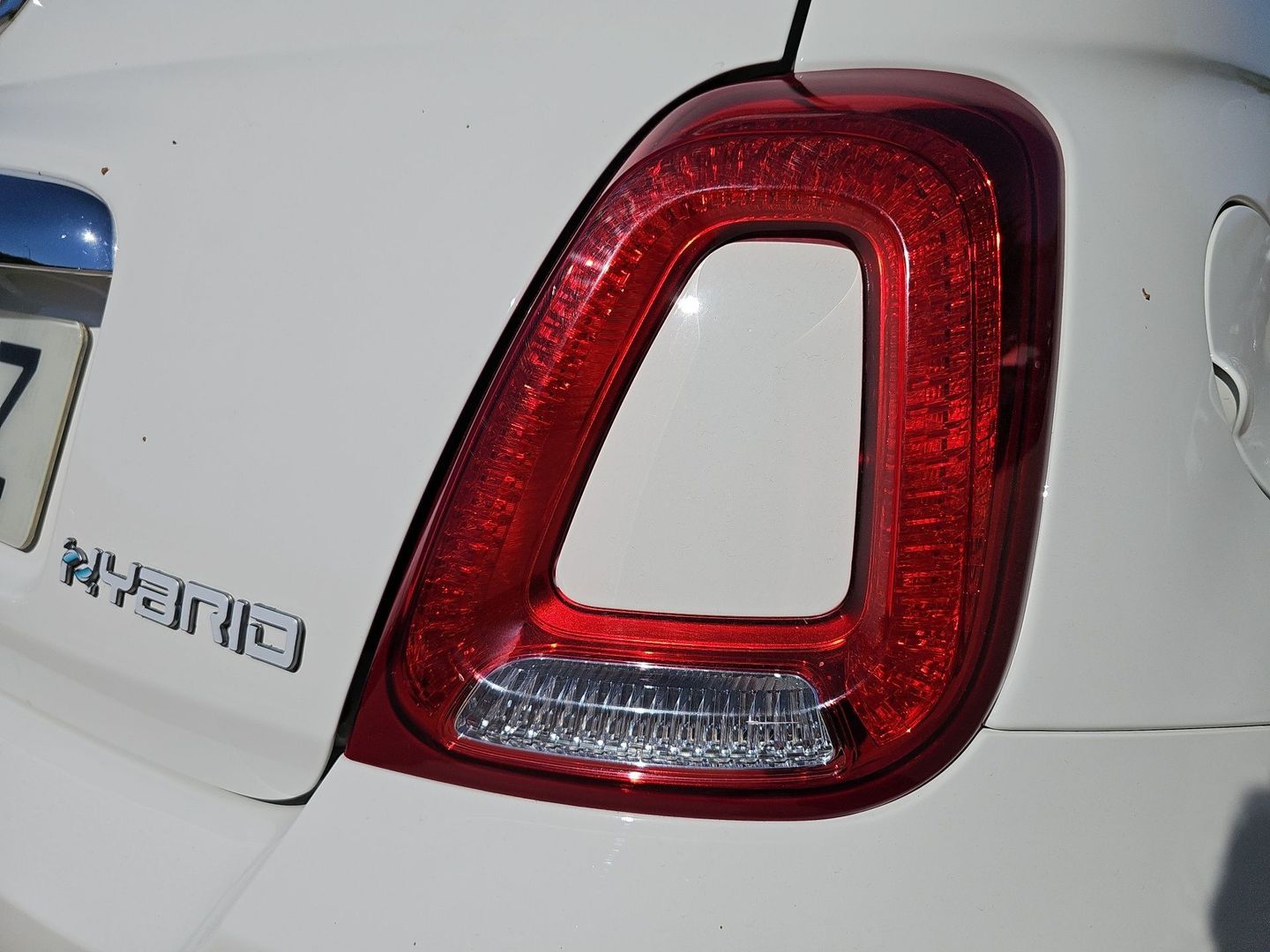 Fiat 500 1.0 Hybrid Dolcevita 51 kW (70 CV)