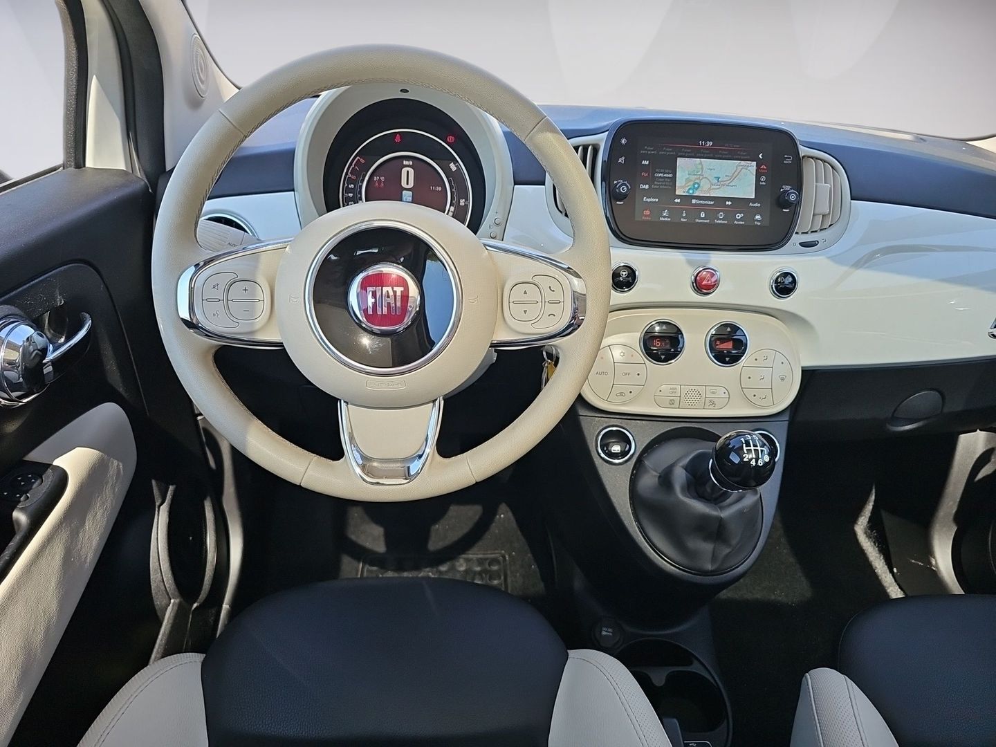 Fiat 500 1.0 Hybrid Dolcevita 51 kW (70 CV)