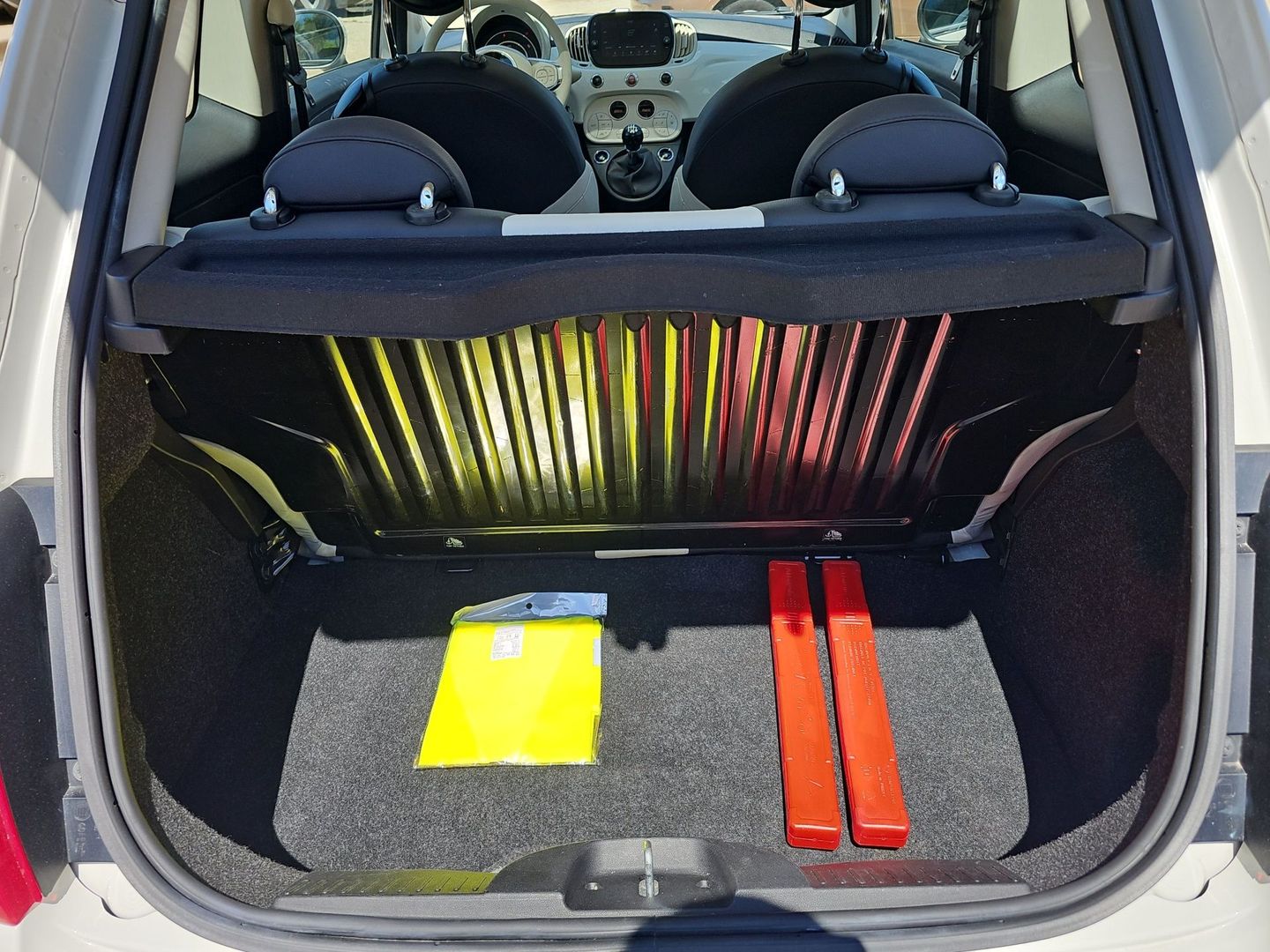 Fiat 500 1.0 Hybrid Dolcevita 51 kW (70 CV)