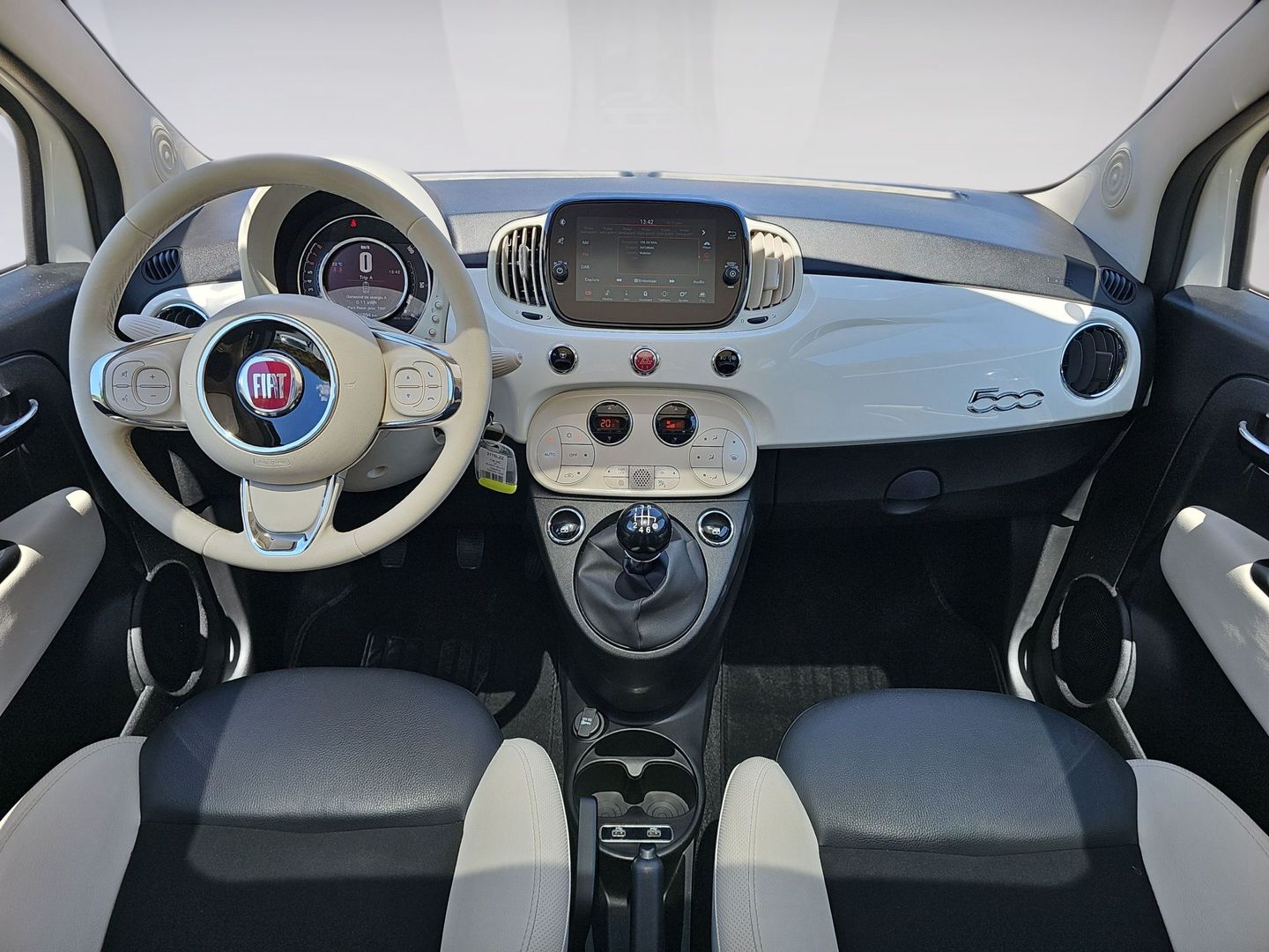 Fiat 500 1.0 Hybrid Dolcevita 51 kW (70 CV)