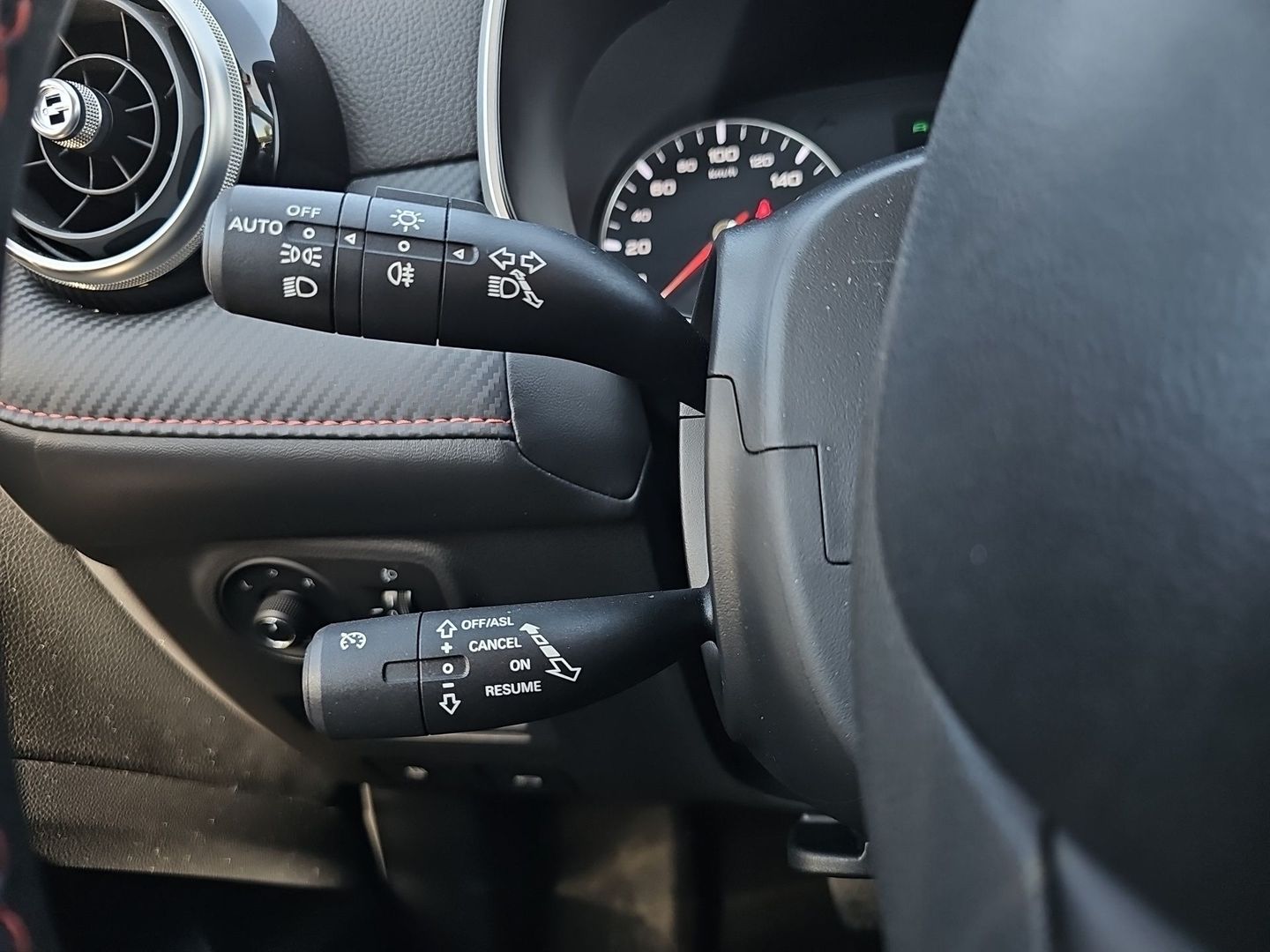 MG ZS 1.0T Comfort Auto 82 kW (111 CV)