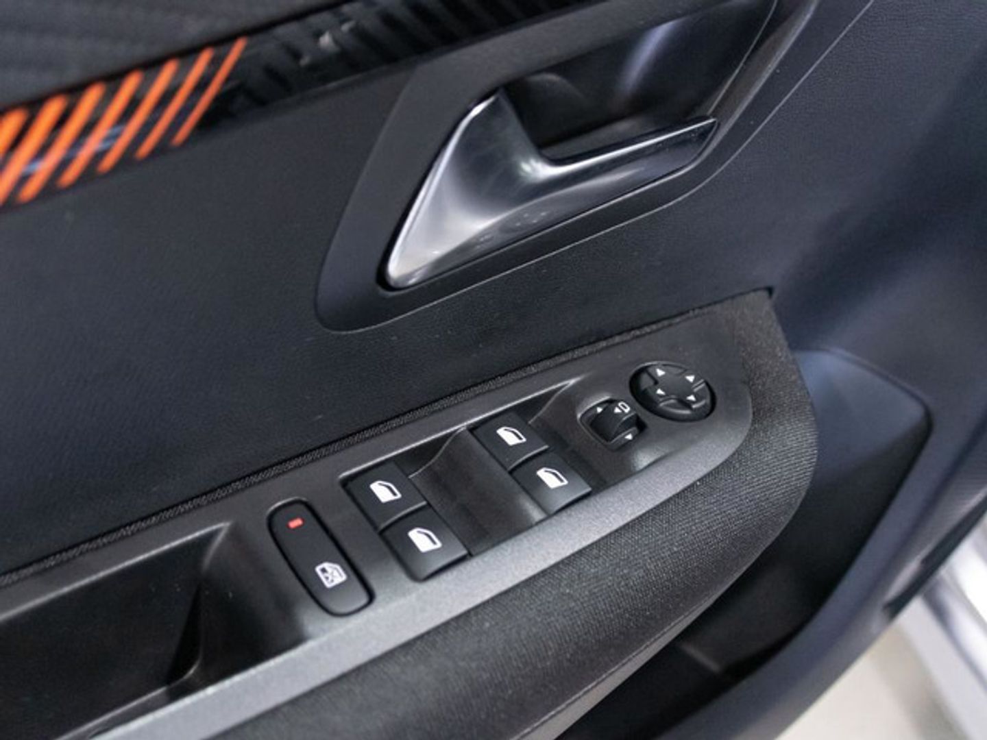 Peugeot 208 PureTech 100 Active