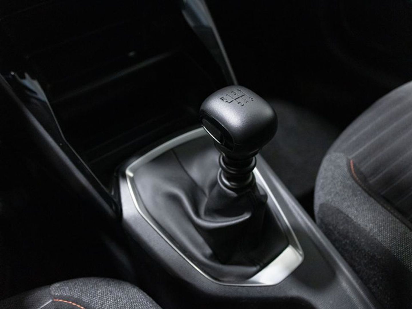 Peugeot 208 PureTech 100 Active