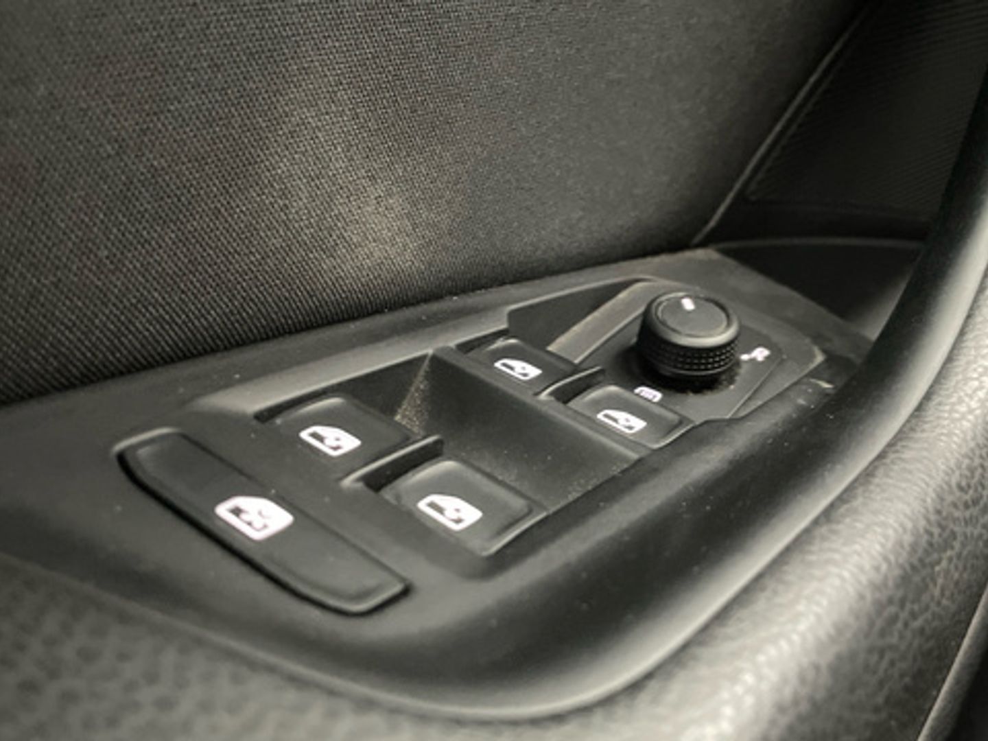 Volkswagen Passat Executive 2.0 TDI 110 kW (150 CV)