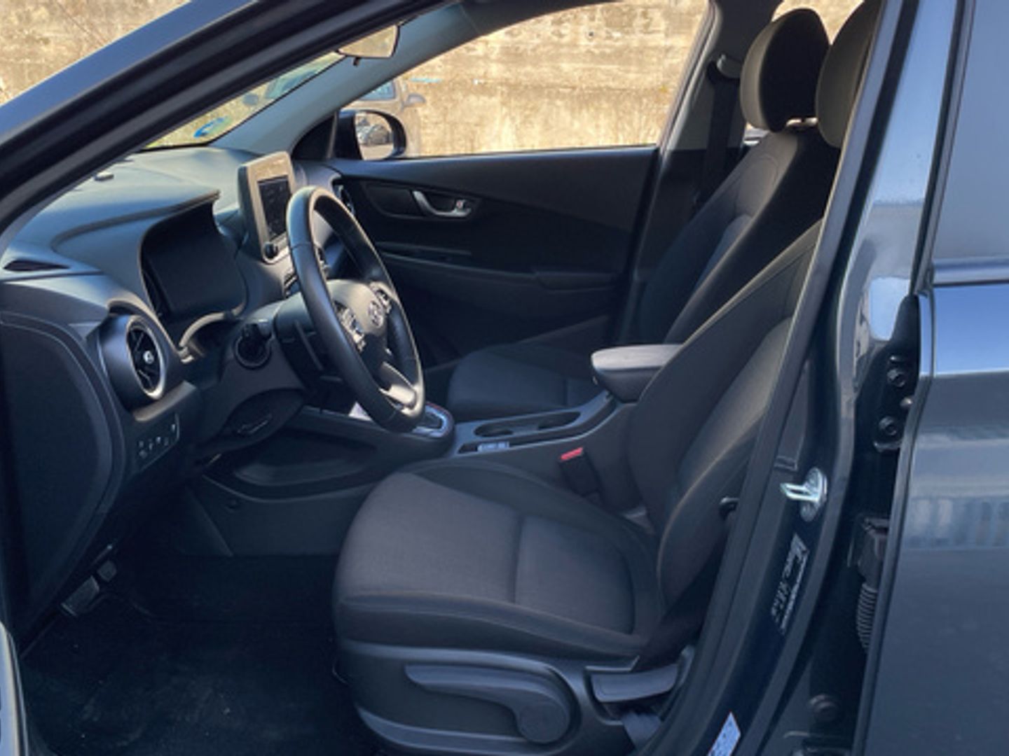 Hyundai Kona 1.6 GDI HEV Tecno 2C DCT 104 kW (141 CV)