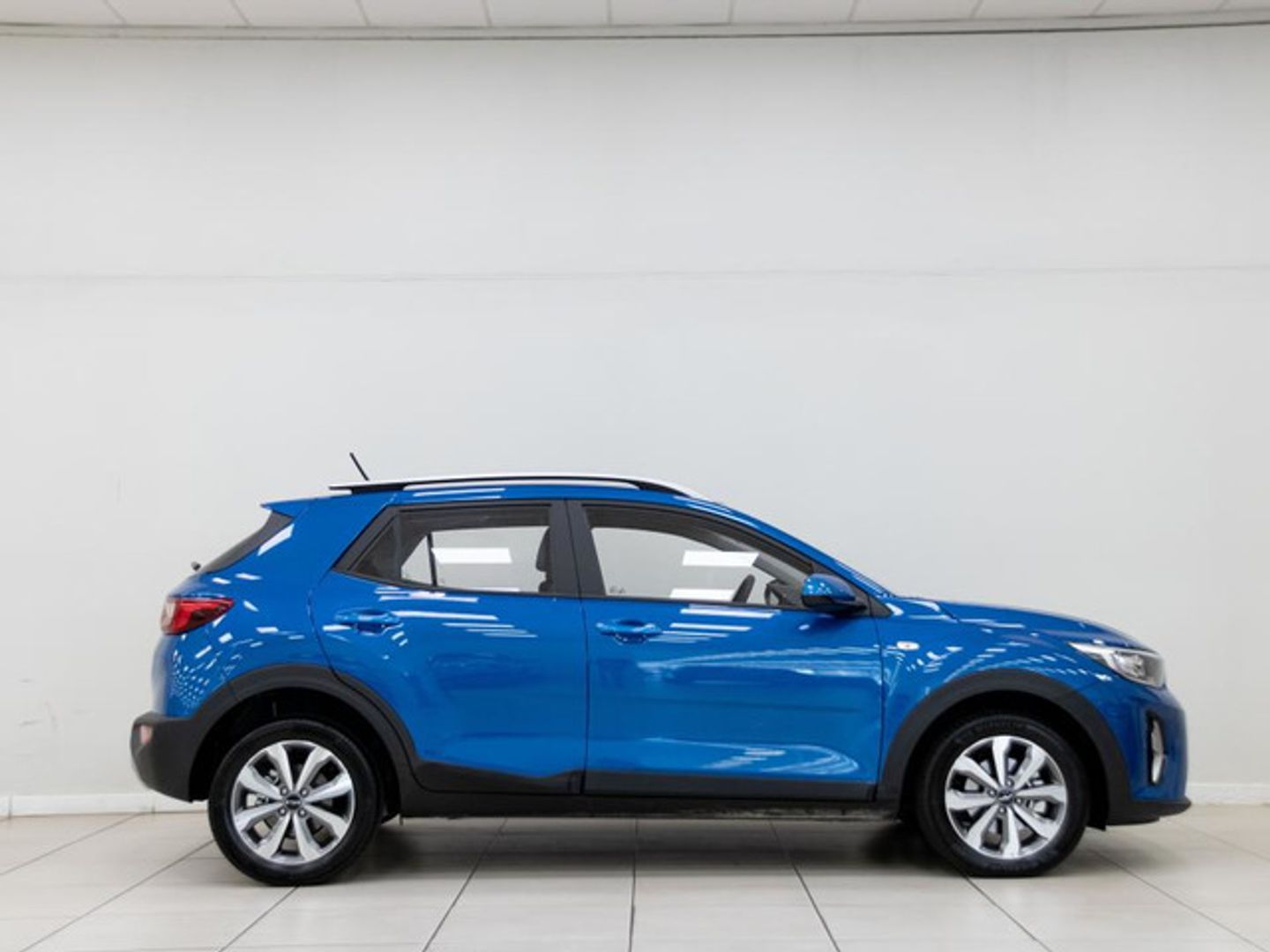 Kia Stonic 1.0 T-GDi MHEV MT Concept 74 kW (100 CV)