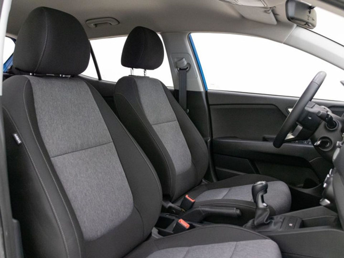 Kia Stonic 1.0 T-GDi MHEV MT Concept 74 kW (100 CV)