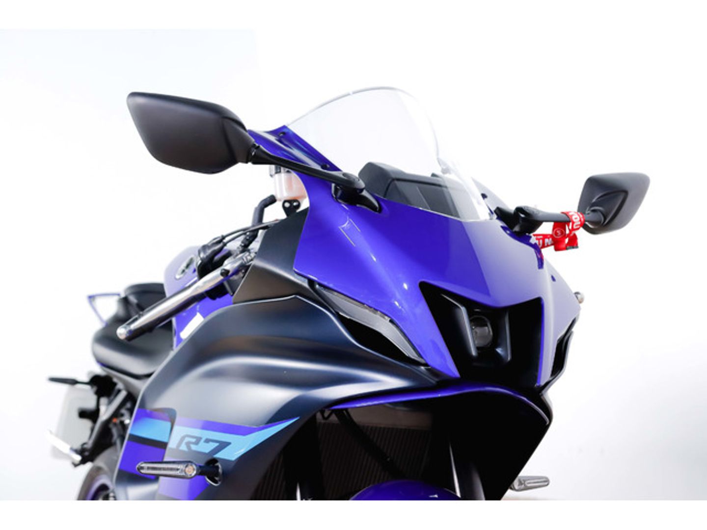 Yamaha R7