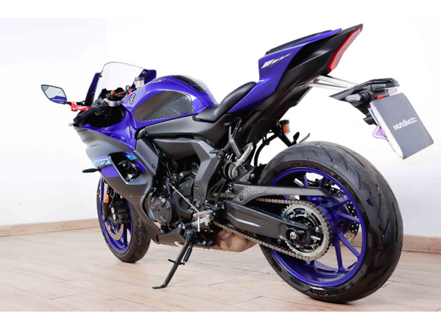 Yamaha R7