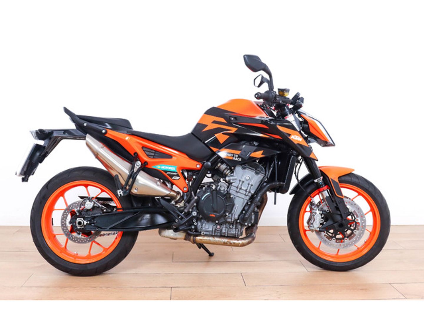 Ktm 890 DUKE GP Naranja Motorcycle