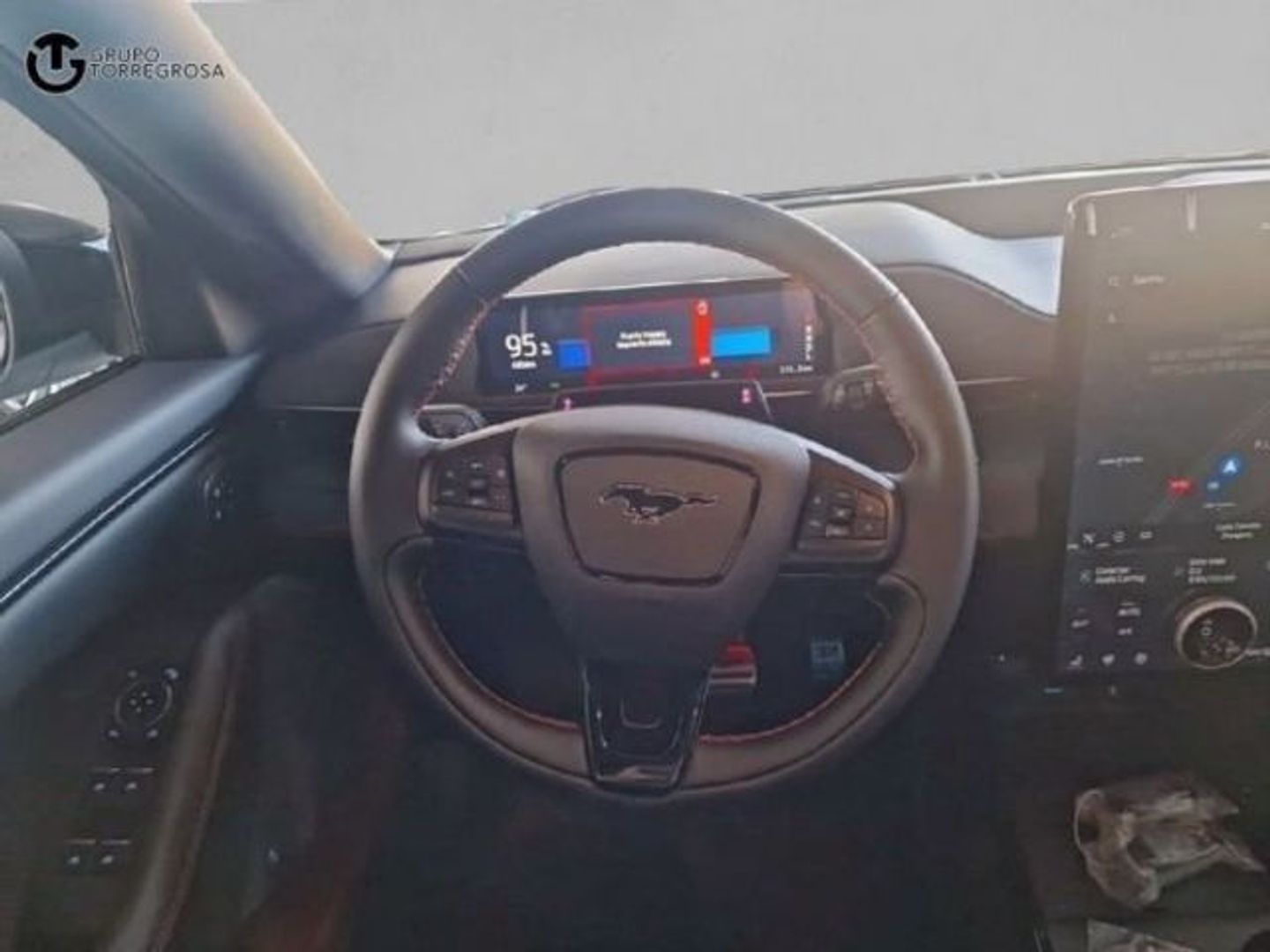 Ford Mustang Mach-E AWD Batería 98.8Kwh 258 kW (351 CV)