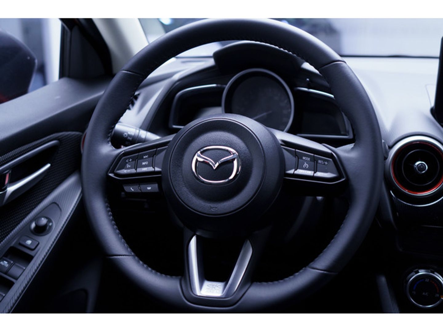 Mazda Mazda 2 1.5 G e-SKYACTIV Homura 66 kW (90 CV)
