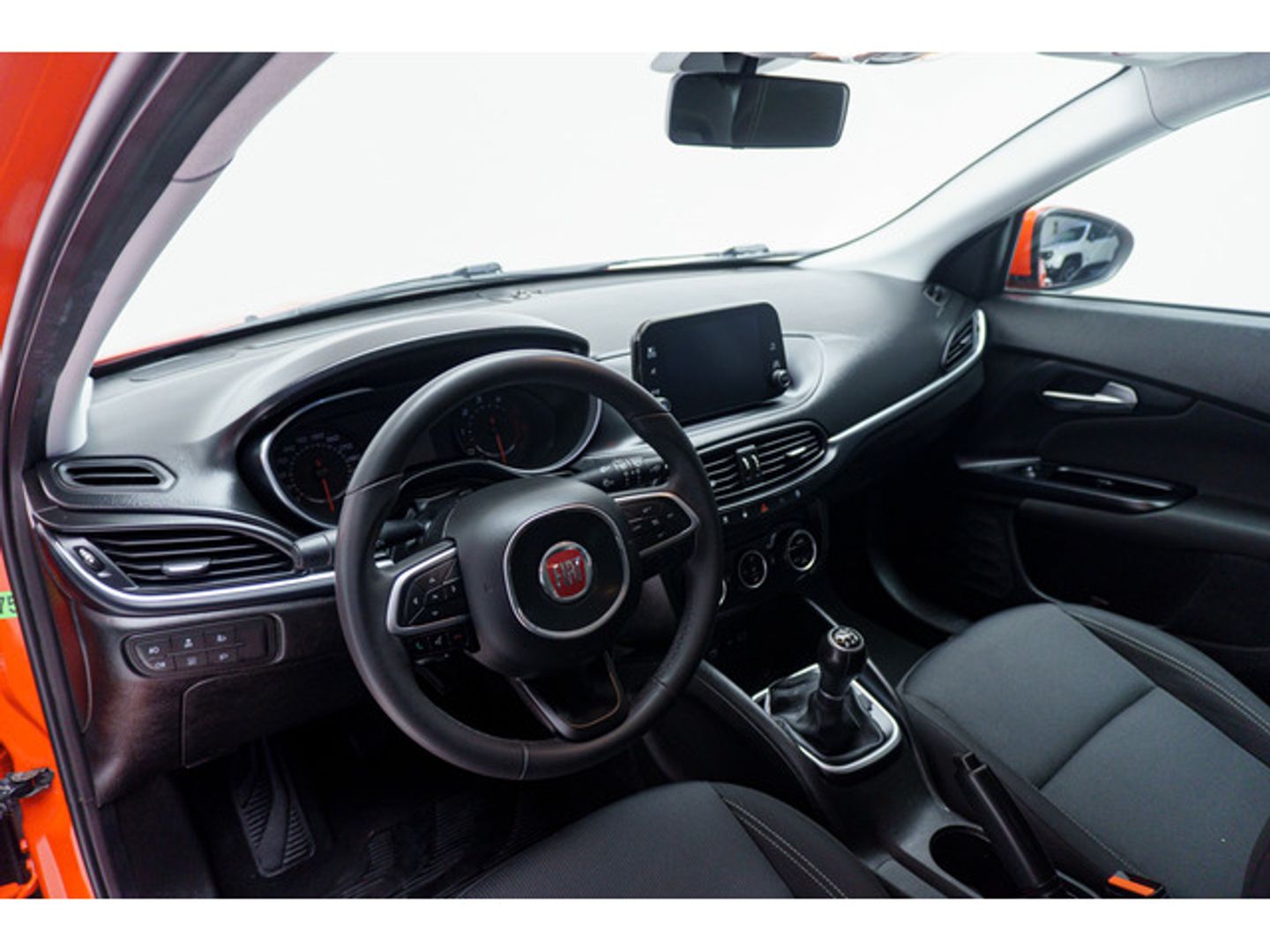 Fiat Tipo 1.3 Multijet Mirror 70 kW (95 CV)