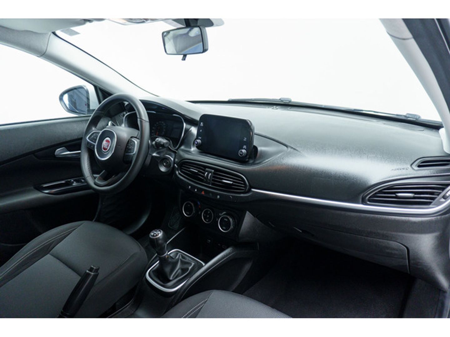 Fiat Tipo 1.3 Multijet Mirror 70 kW (95 CV)