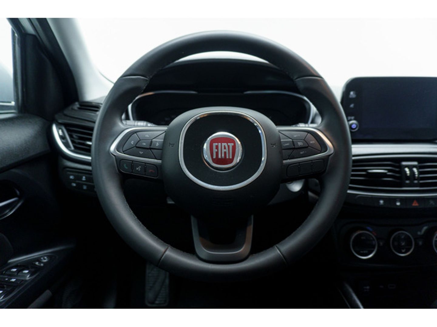 Fiat Tipo 1.3 Multijet Mirror 70 kW (95 CV)