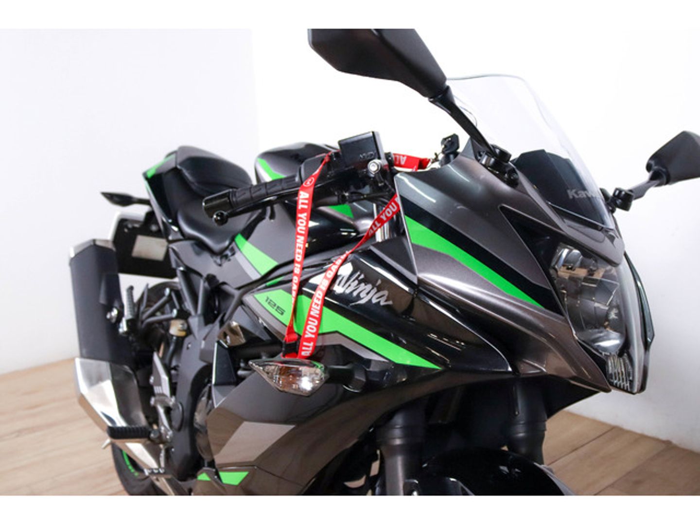 Kawasaki Ninja 125 SPECIAL EDITION ABS