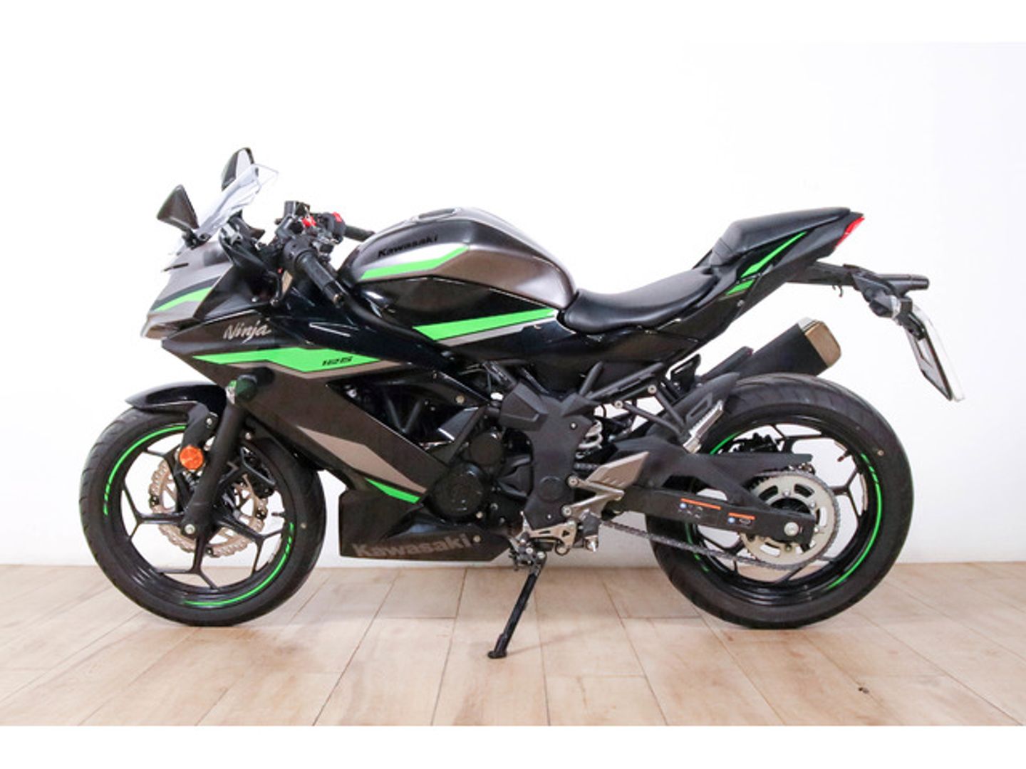 Kawasaki Ninja 125 SPECIAL EDITION ABS