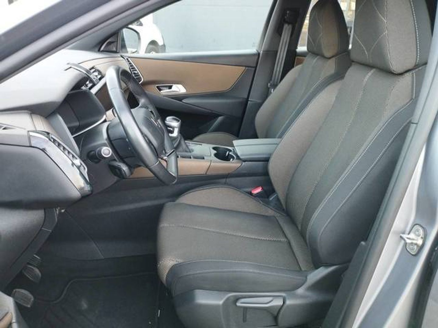 DS DS7 Crossback BlueHDi 130 Be Chic Auto 96 kW (130 CV)