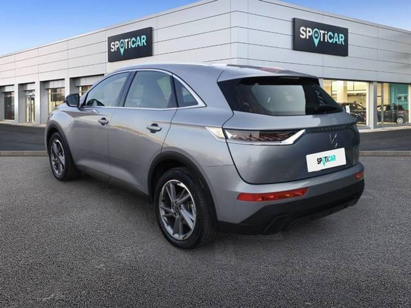 DS DS7 Crossback BlueHDi 130 Be Chic Auto 96 kW (130 CV)