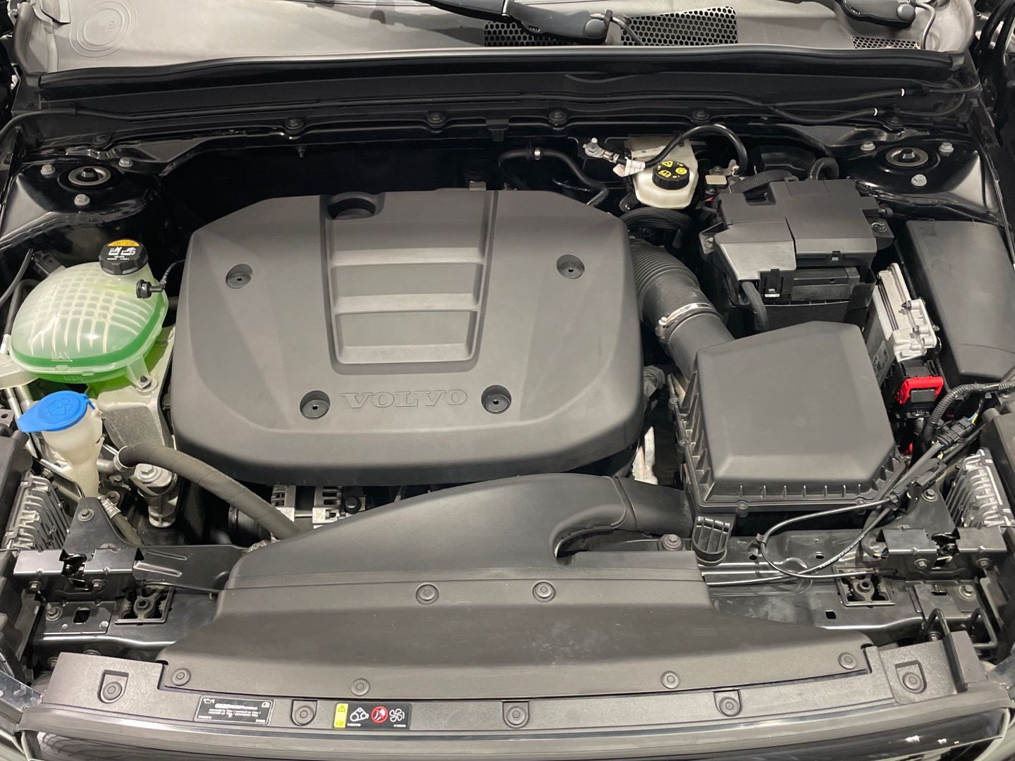 Volvo XC40 T3 R-Design Auto 120 kW (163 CV)