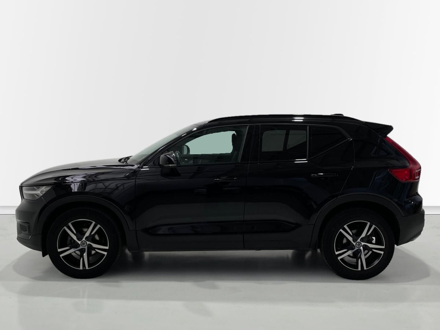 Volvo XC40 T3 R-Design Auto 120 kW (163 CV)
