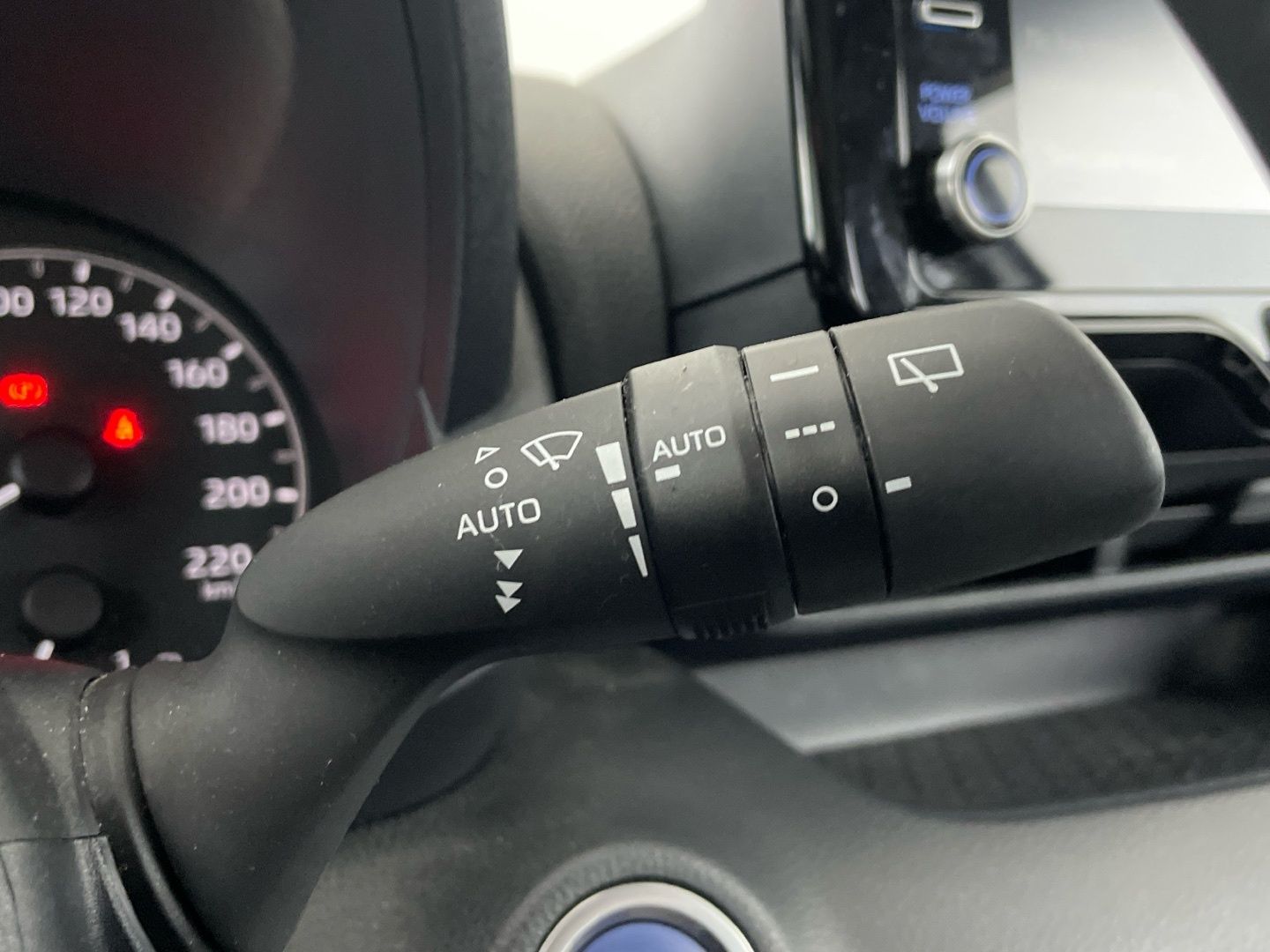 Toyota Yaris 120H Active Tech 85 kW (116 CV)