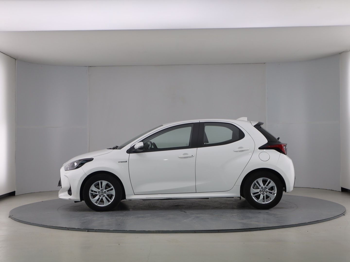 Toyota Yaris 120H Active Tech 85 kW (116 CV)