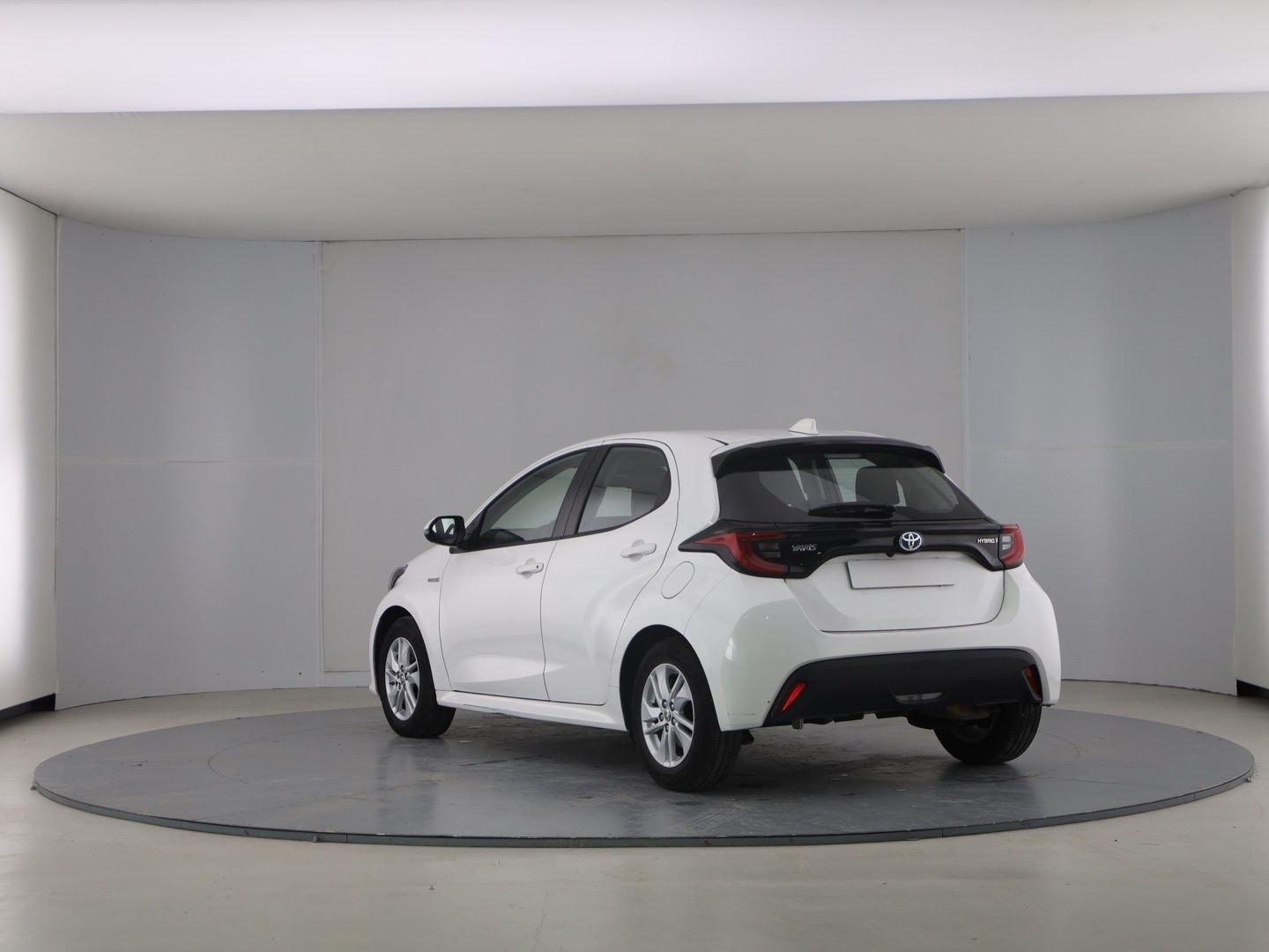 Toyota Yaris 120H Active Tech 85 kW (116 CV)