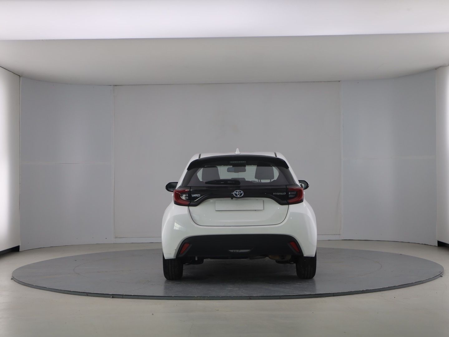 Toyota Yaris 120H Active Tech 85 kW (116 CV)