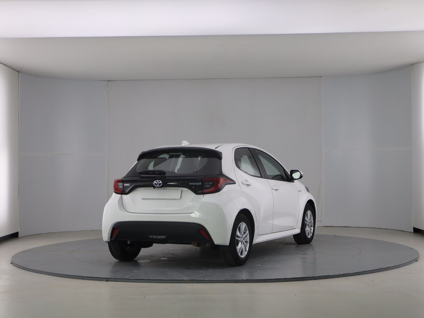 Toyota Yaris 120H Active Tech 85 kW (116 CV)