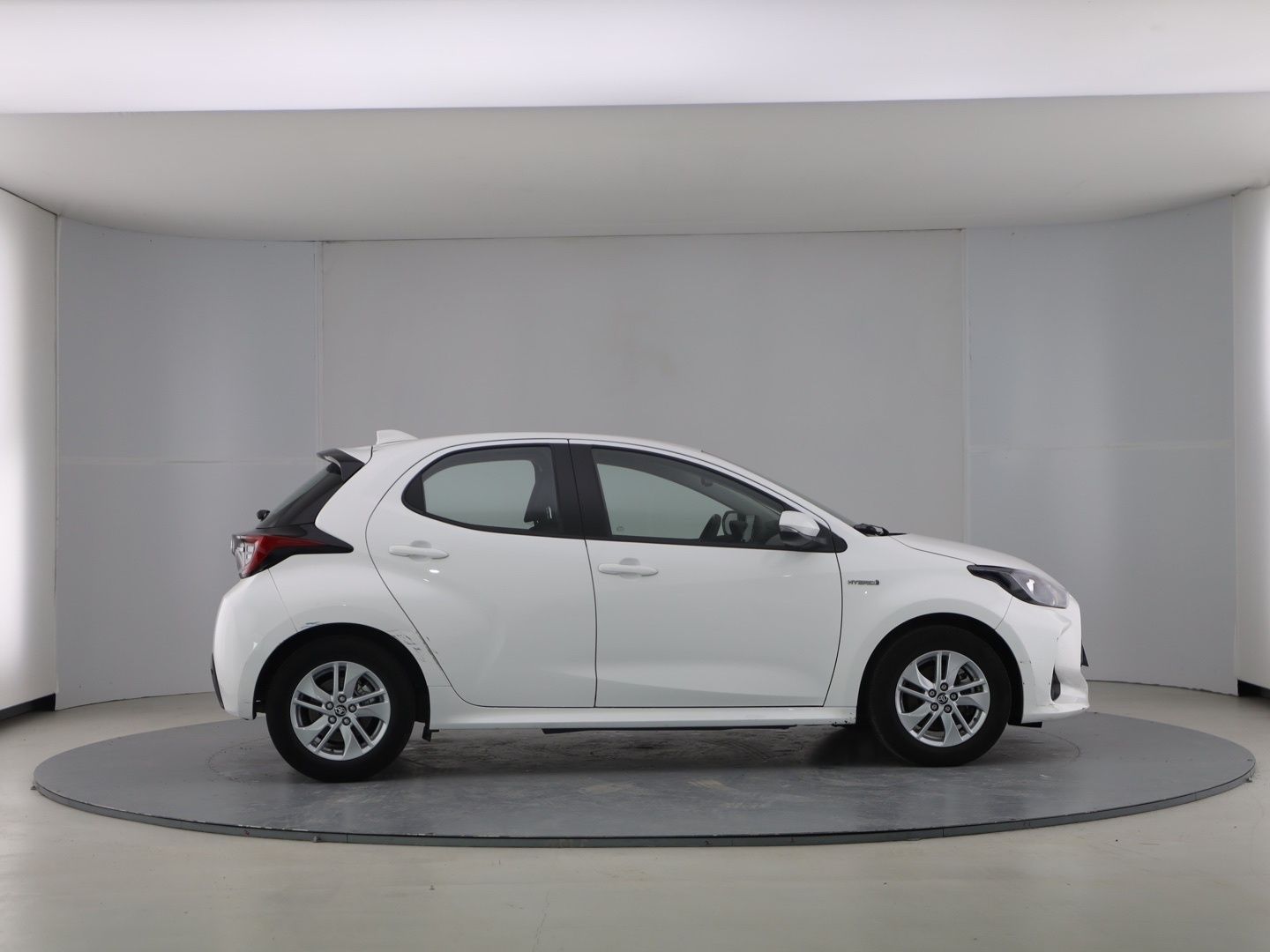 Toyota Yaris 120H Active Tech 85 kW (116 CV)