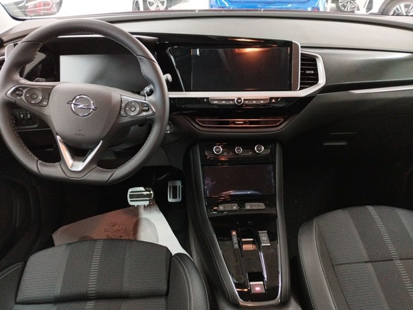 Opel Grandland 1.2T XHT Hybrid GS