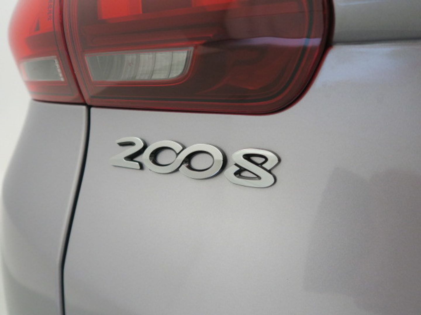 Peugeot 2008 PureTech 100