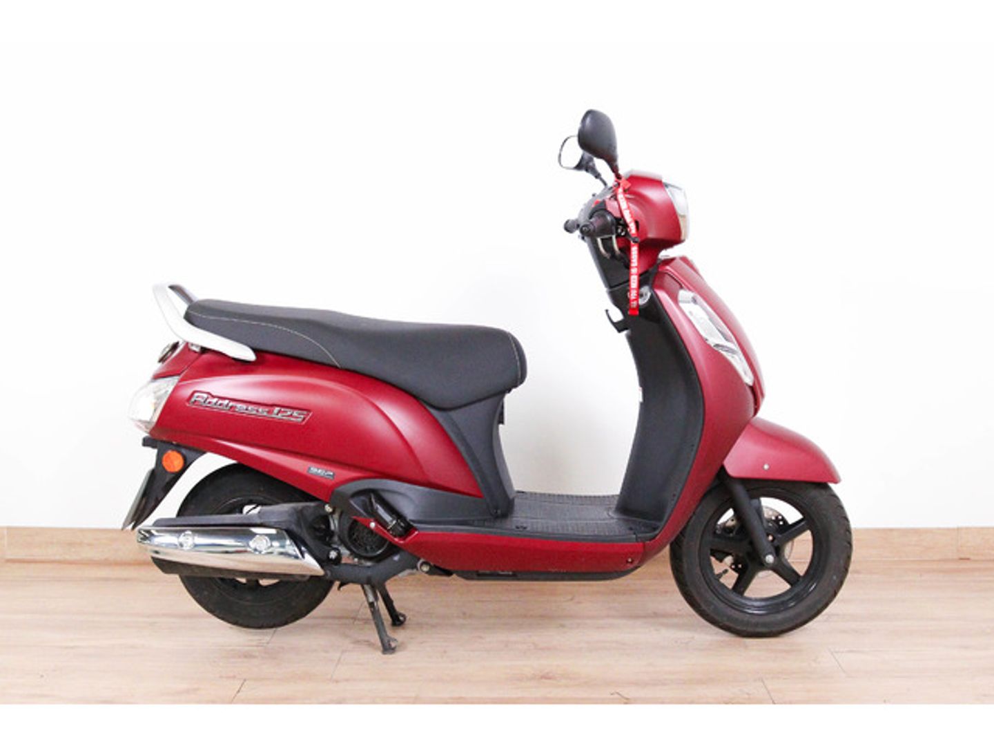 Suzuki Adress 125 Rojo Motorcycle