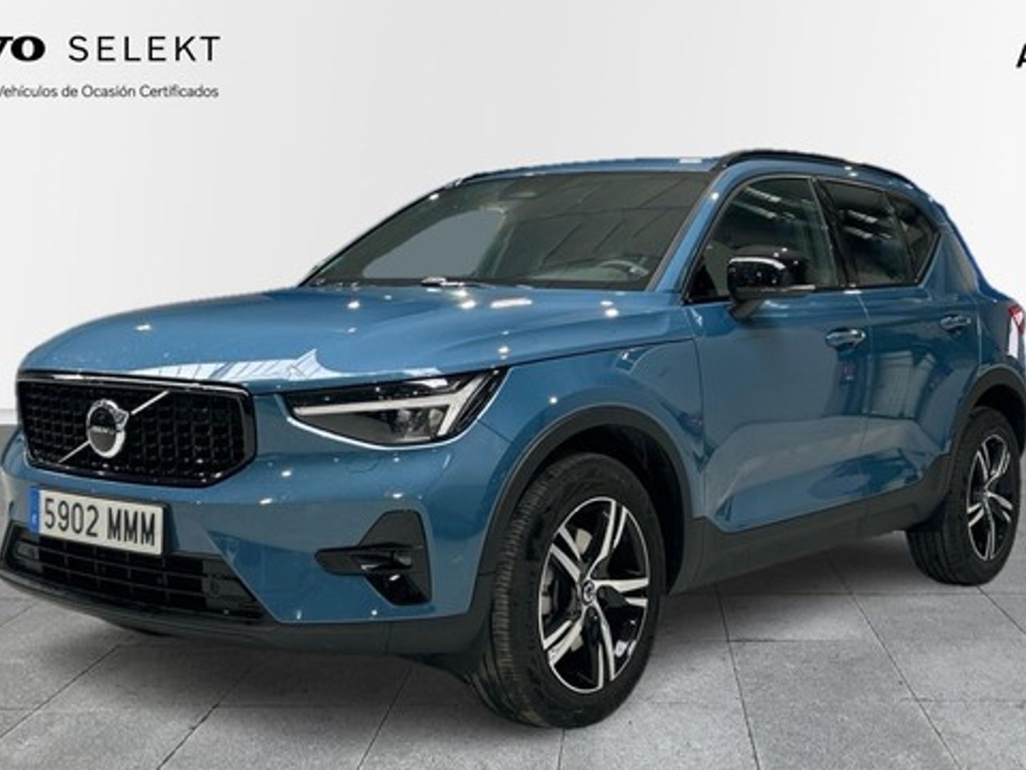 Volvo XC40 B3 G Plus Dark Azul All Terrain / Pick-up