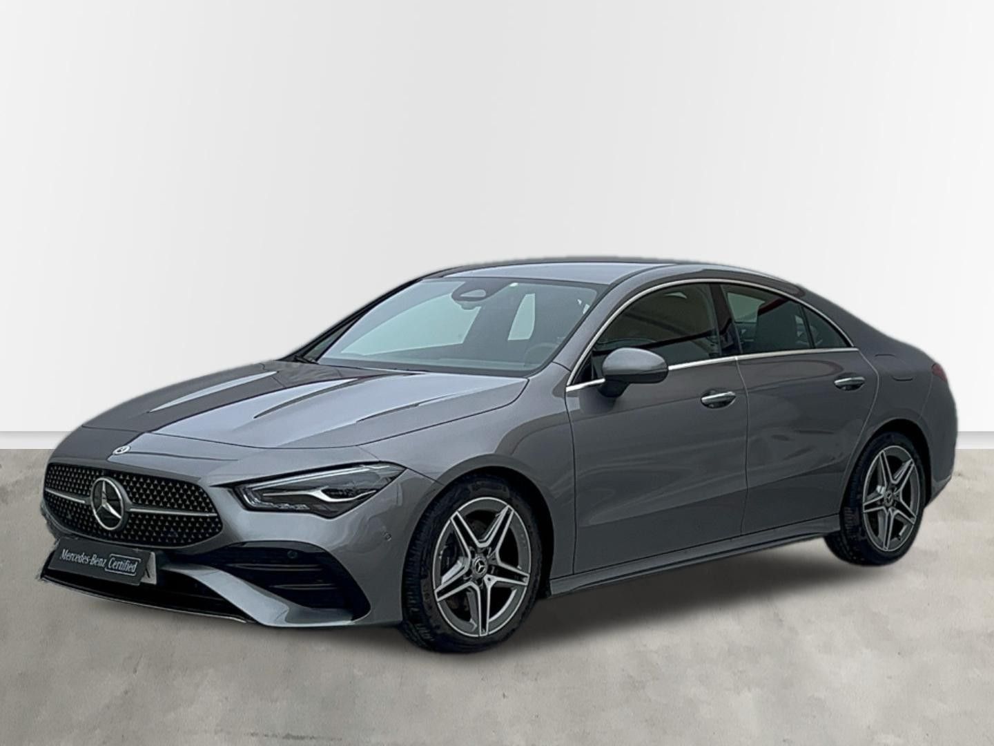 Mercedes-benz CLA 200 -